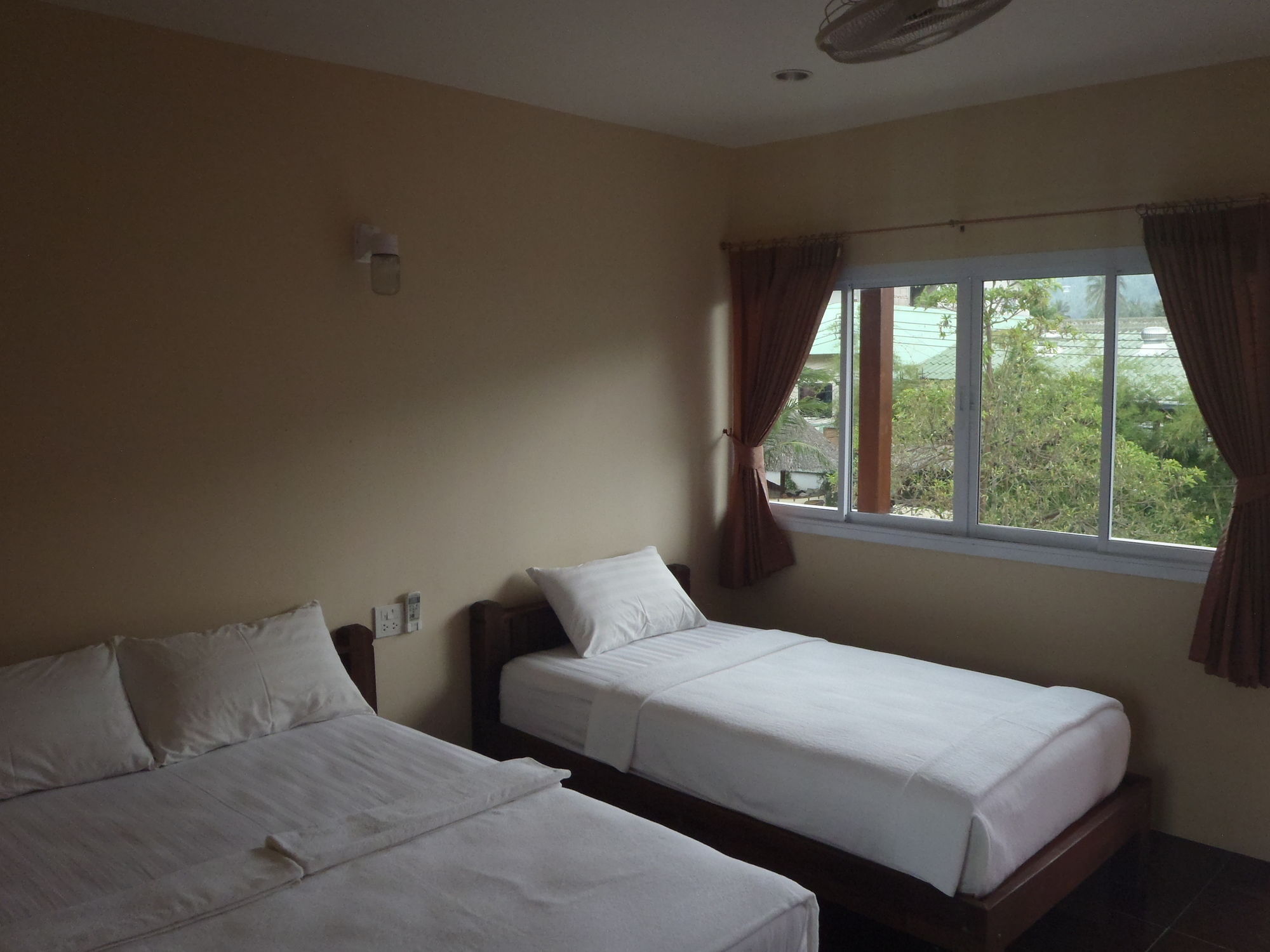 Silver Sands Beach Resort Ko Tao Exterior foto
